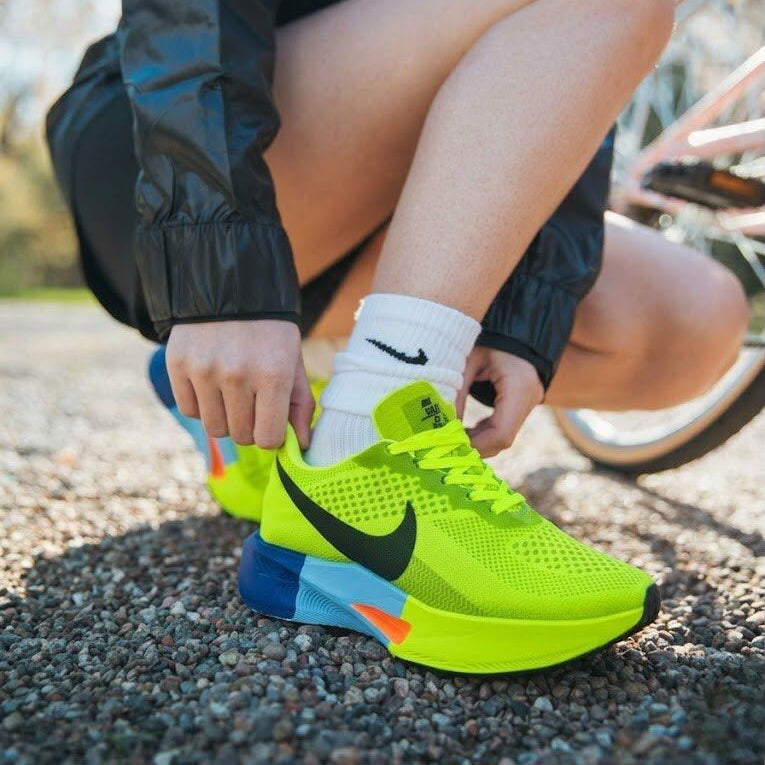 NIKE ZOOM - UNISEX