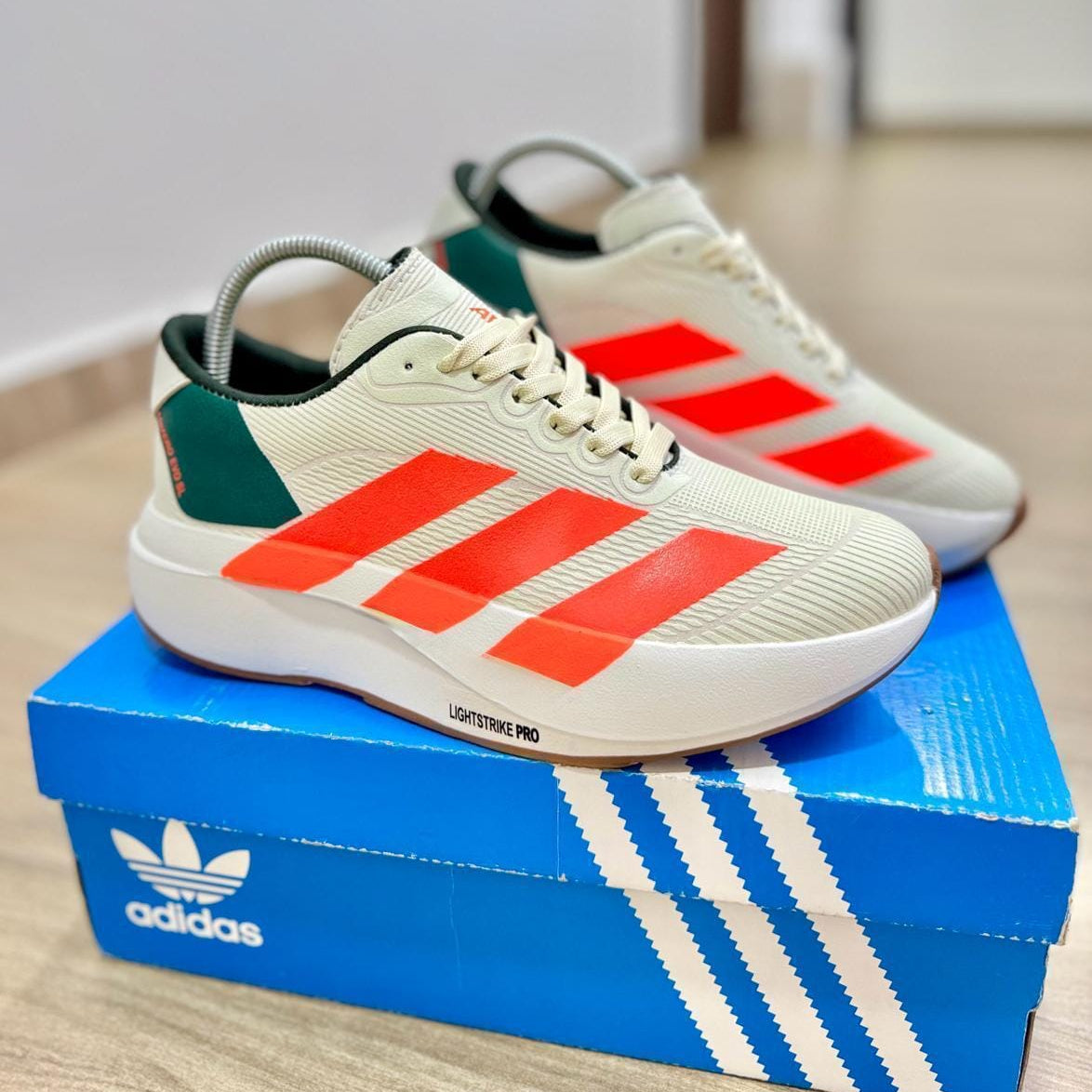 ADIZERO - HOMBRE